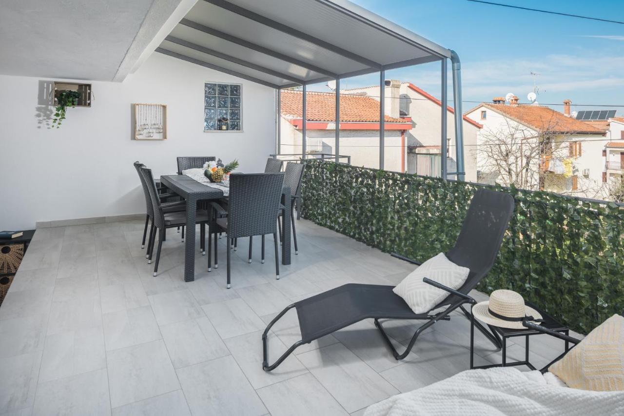 Apartment Sea Pearl بوريتش المظهر الخارجي الصورة